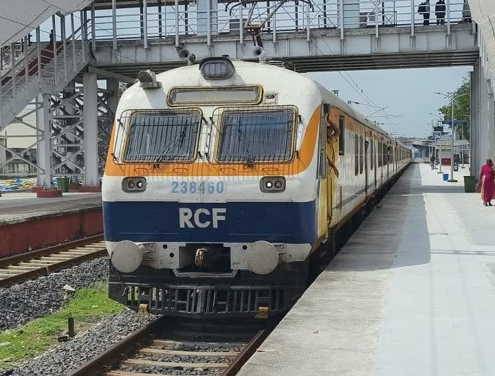 Gujarat: Special train begins between Asarva, Khedbrahma for Bhadarvi Poonam Fair