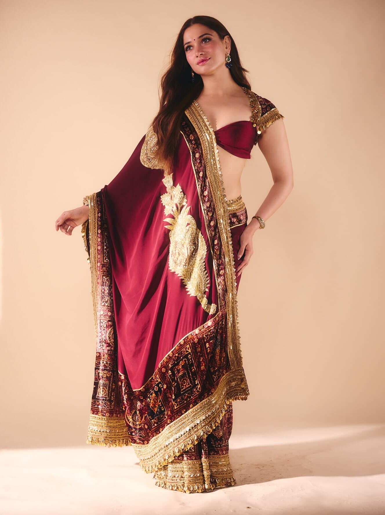 Actress Tamanna Latest Glam Stills