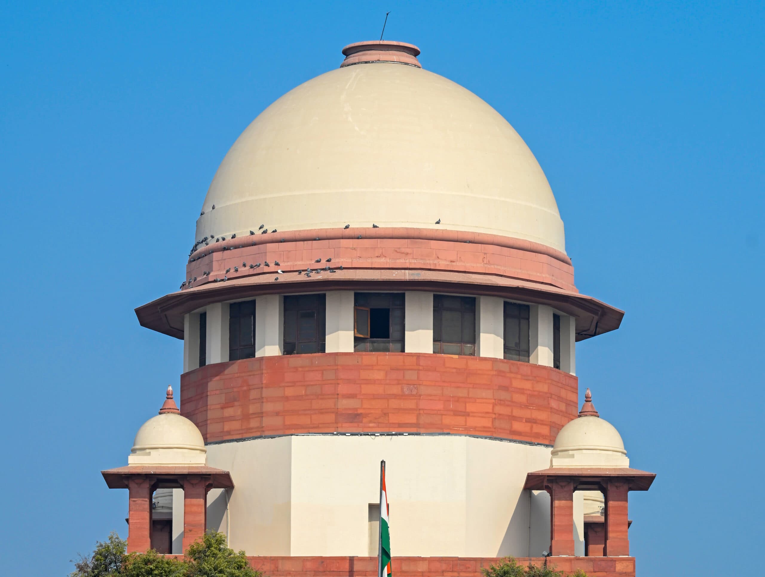 New Delhi: A general view of the Supreme Court of India standing tall under a clear sky, in New Delhi, Monday, January 05, 2025. (Photo: IANS/Deepak Kumar)