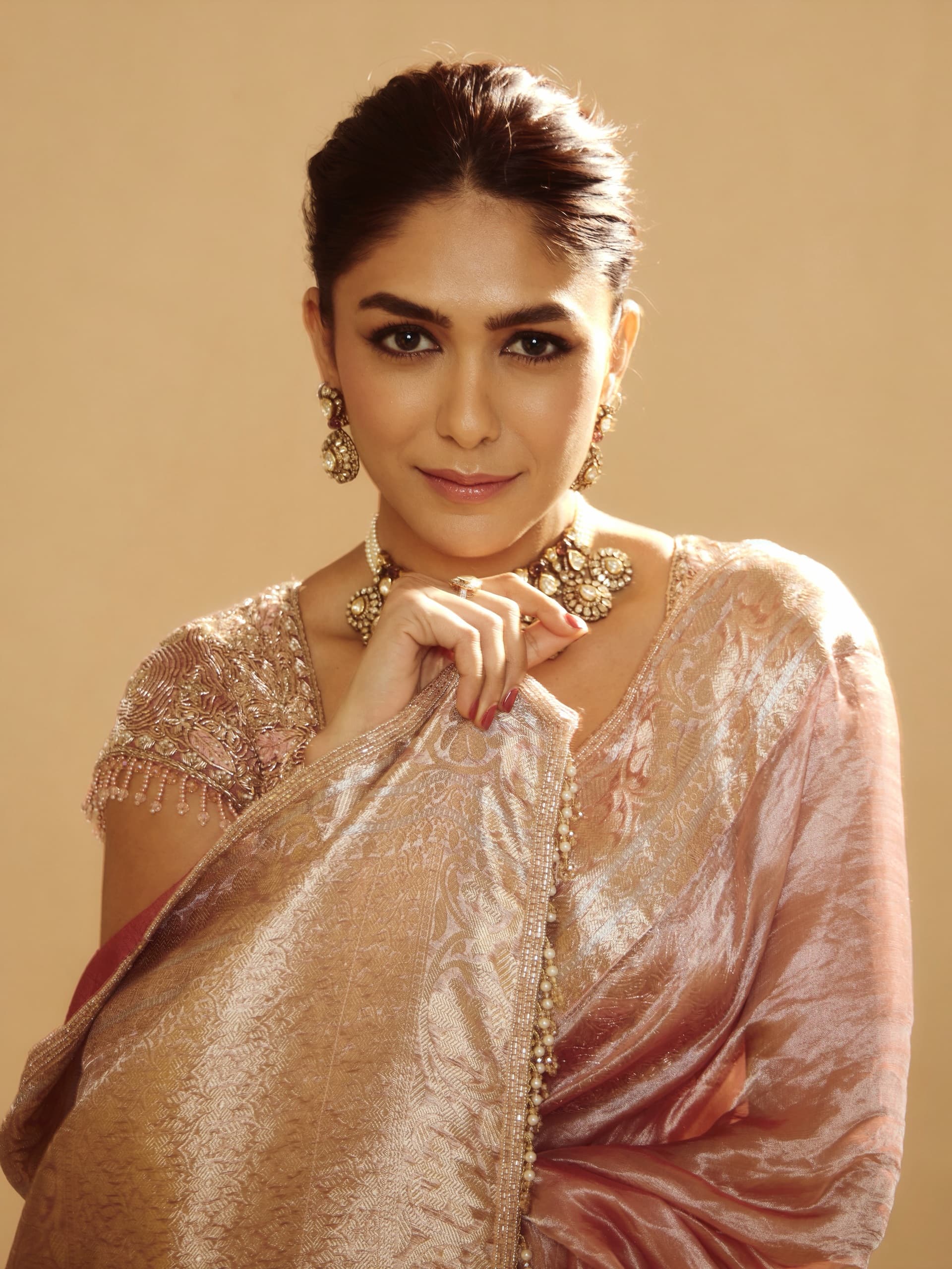 Actress Mrunal Thakur New Glam Stills