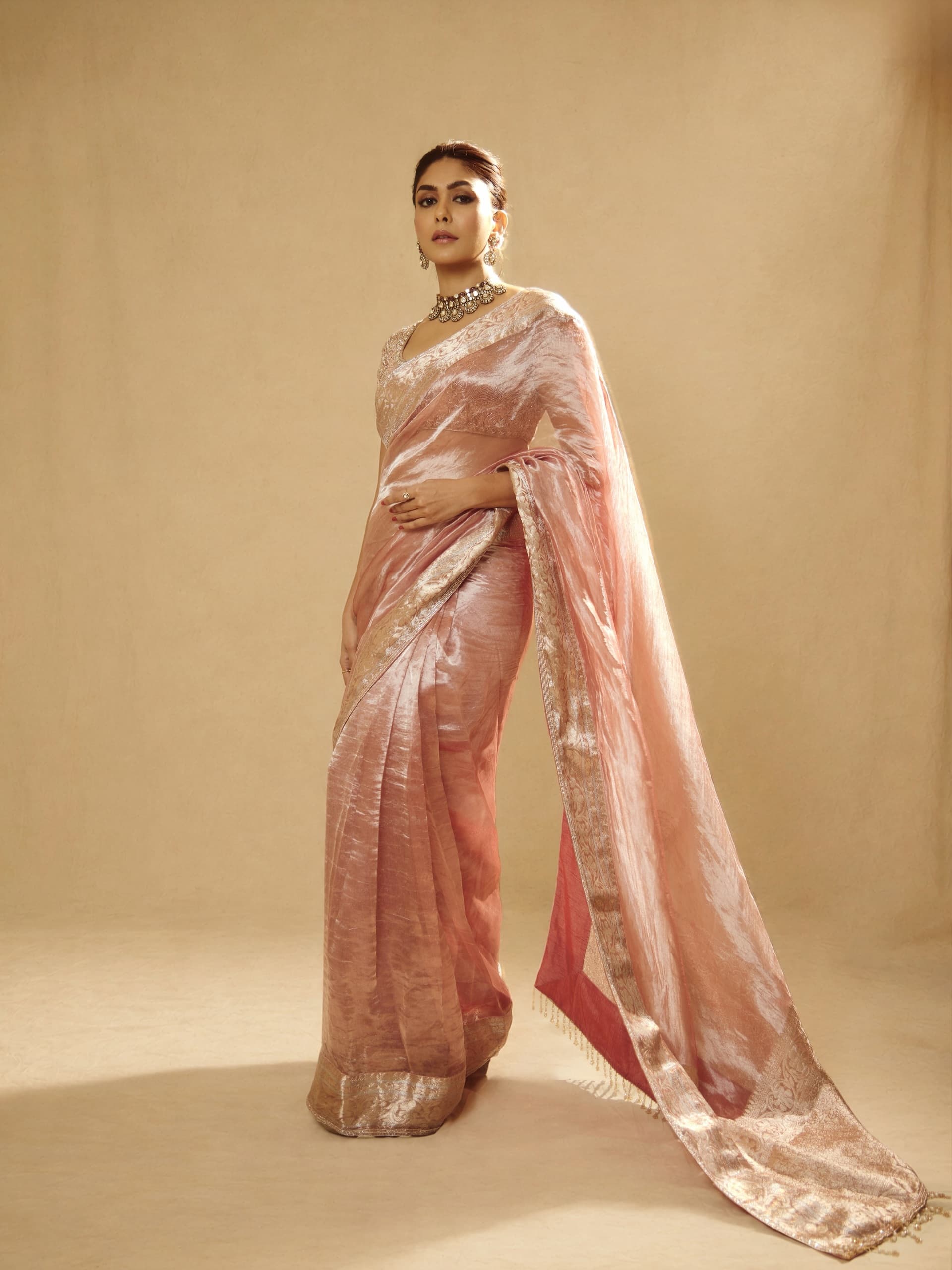 Actress Mrunal Thakur New Glam Stills