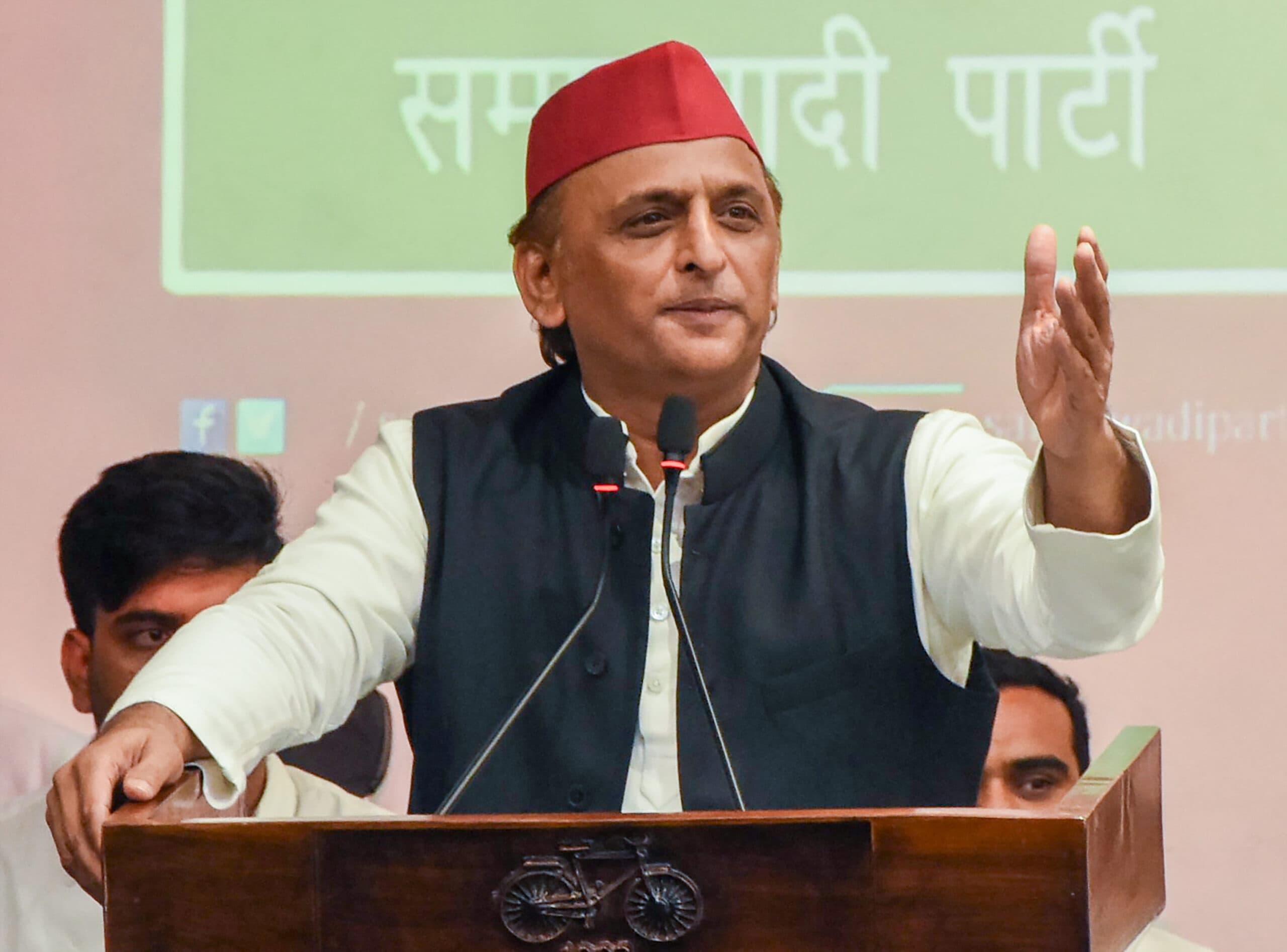 Lucknow: Samajwadi Party National President Akhilesh Yadav addresses a press conference at the party office in Lucknow on Sunday, September 27, 2026. (Photo: IANS)