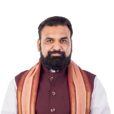 CM Samrat Choudhary speaks to LPU founder over safety of Bihar students amid campus unrest