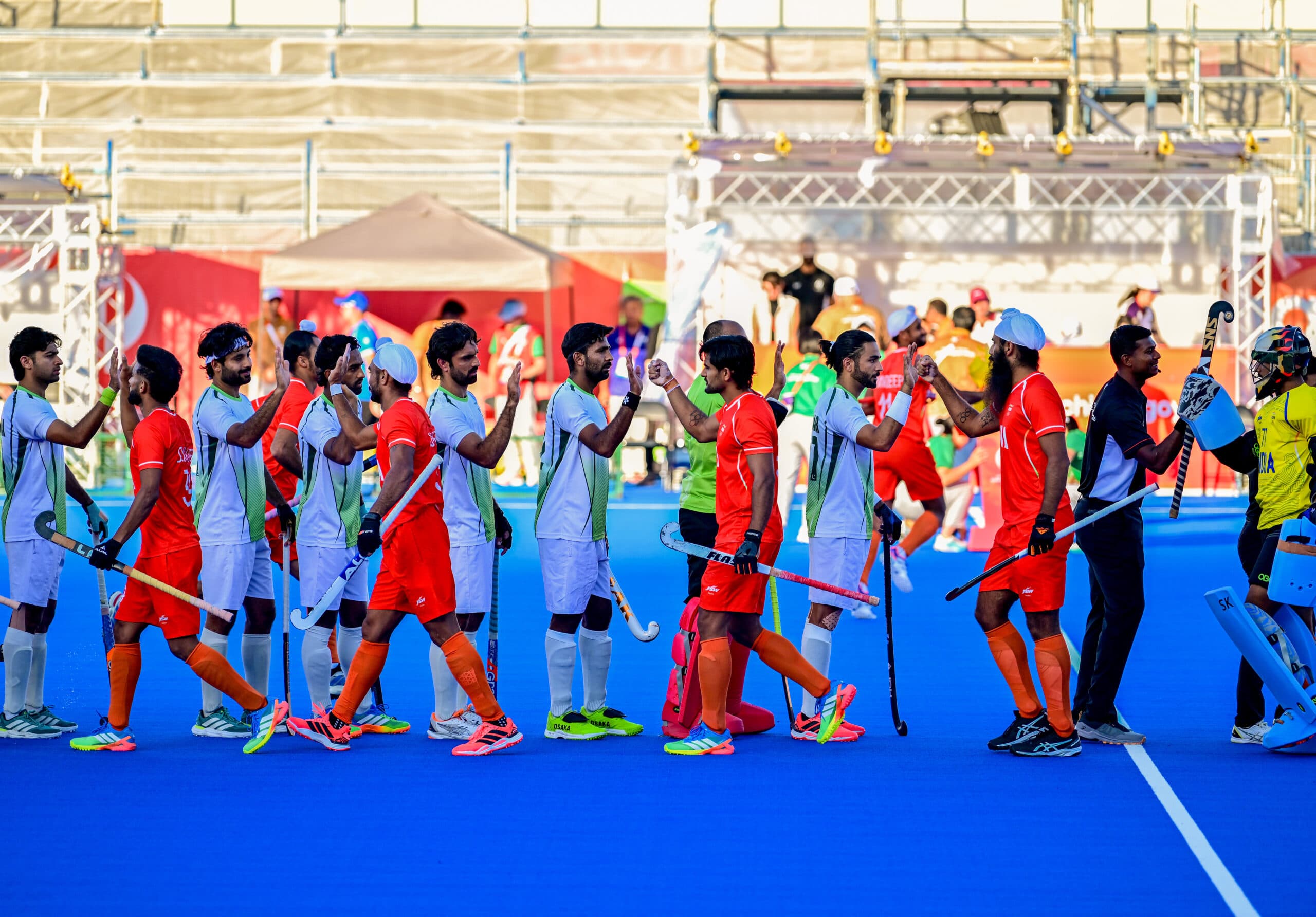 Kakamigahara: Indian and Pakistani players greet each other before their men's hockey semifinal match at the Asian Games 2026 at Gifu Prefectural Green Stadium in Kakamigahara, Japan, on Thursday, October 01, 2026. (Photo: IANS/Biplab Banerjee)