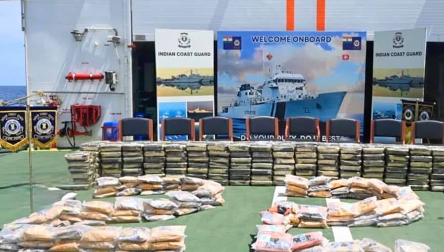 Indian Coast Guard (ICG), in coordination with the Anti-Terrorism Squad (ATS), Gujarat, intercepts a maritime narcotic smuggling attempt involving narcotics worth over Rs 3,000 crore in the Arabian Sea, west of Lakshadweep, on Friday, September 25, 2026. (Photo: IANS/PIB)