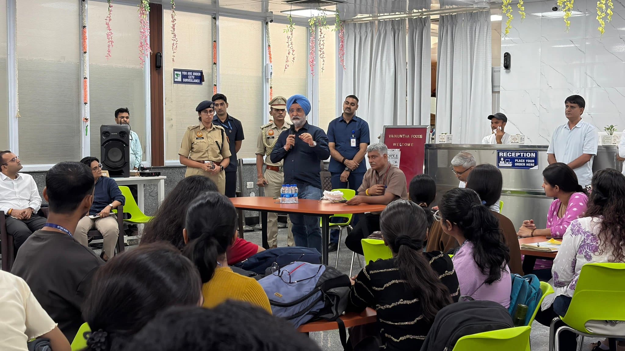 Delhi L-G TS Sandhu discusses women safety issues with AIIMS students