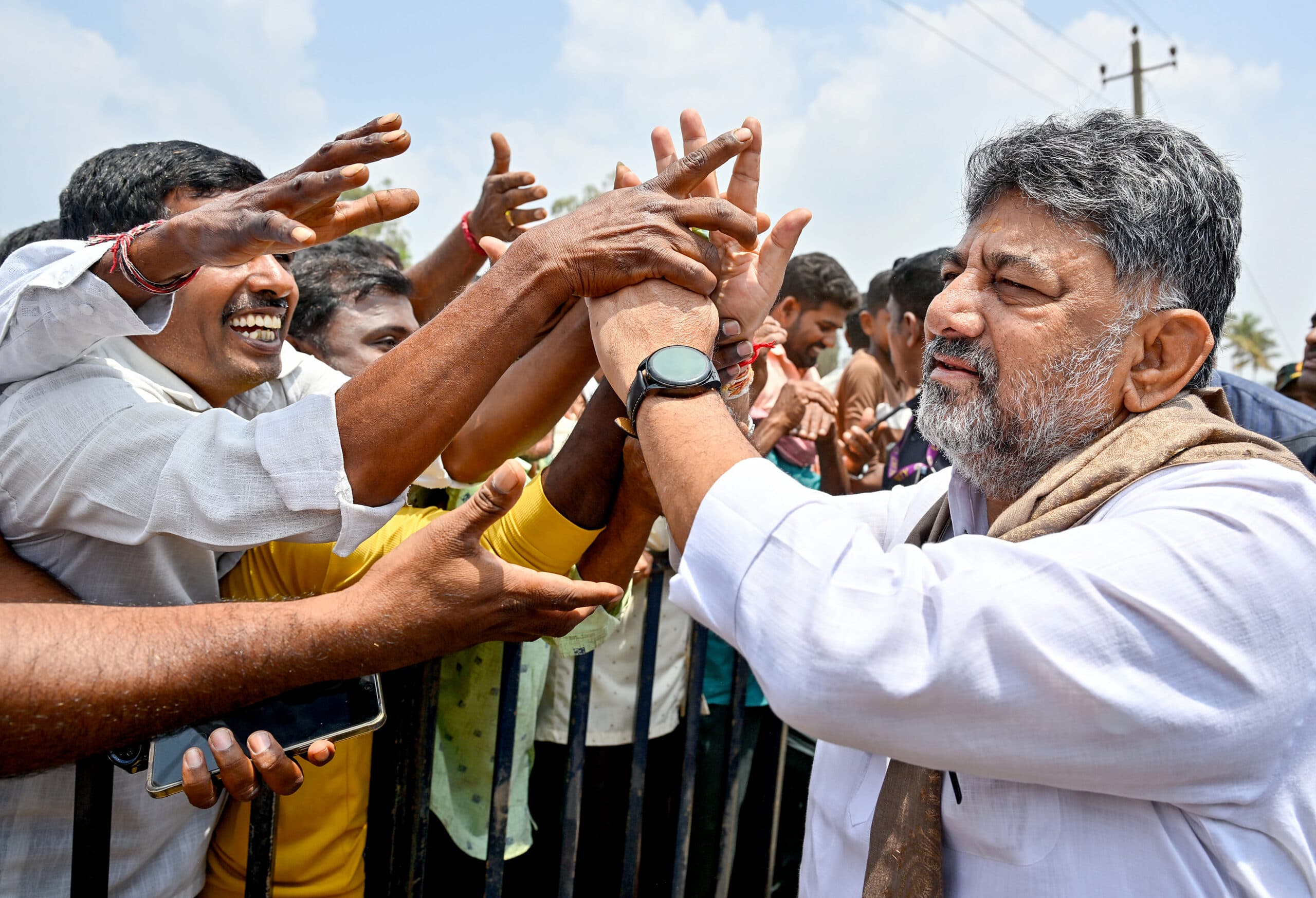 Mysuru: CM DK Shivakumar Holds ‘Government at Your Doorstep’ Programme #Gallery
