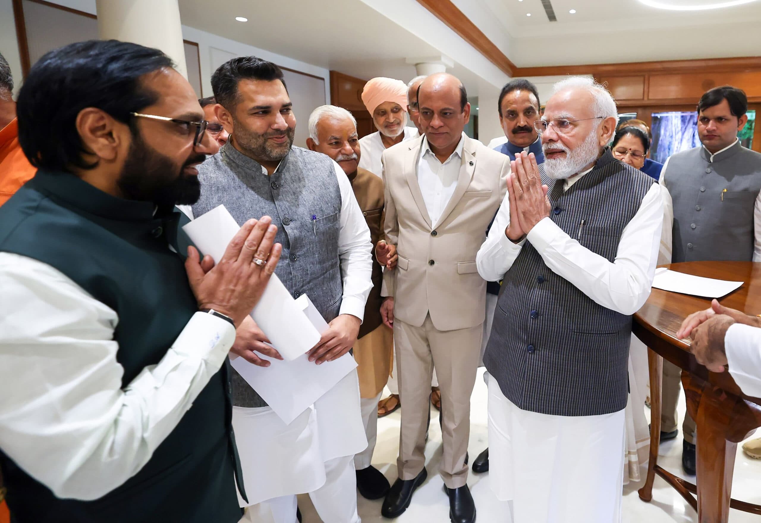New Delhi: PM Modi meets Haryana BJP leaders and MLAs #Gallery