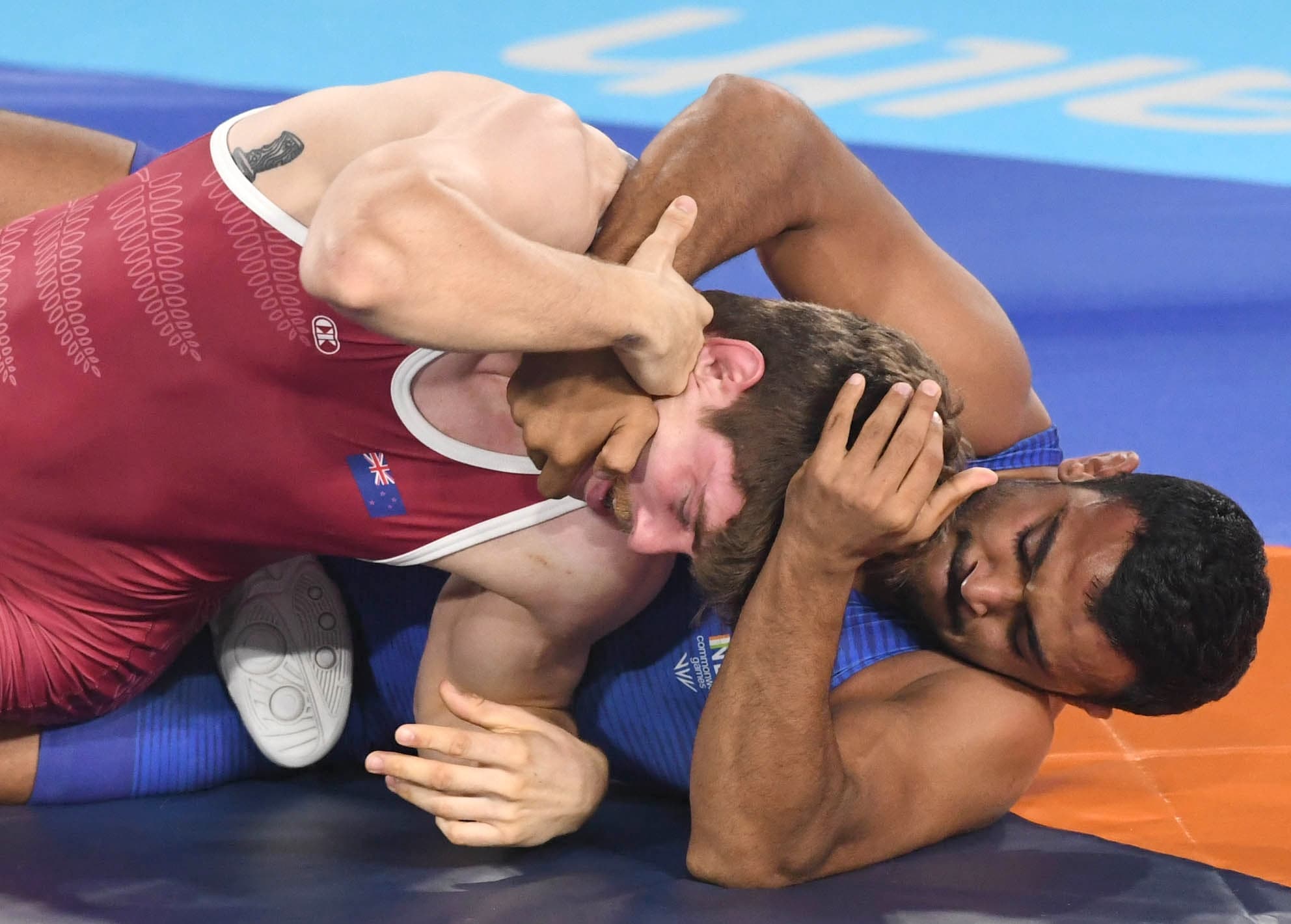 Birmingham: India's Deepak Punia and Matthew Oxenham from New Zealand competes in Men's Wrestling  86kg event at Commonwealth Games 2022 (CWG) in Birmingham, England on Friday, August 05, 2022. (Photo: Subir Halder/IANS)